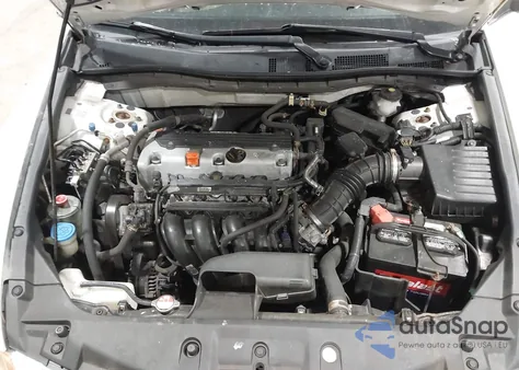 2011 Honda Accord 2.4 Se z USA, uszkodzony, nr VIN 1HGCP2F6XBA021601